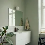 Renovated Flat From 1896 Near The Lakes Апартаменты